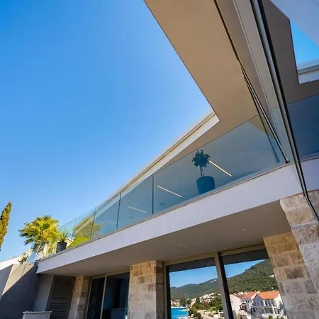 Villa Katalina Lux *
