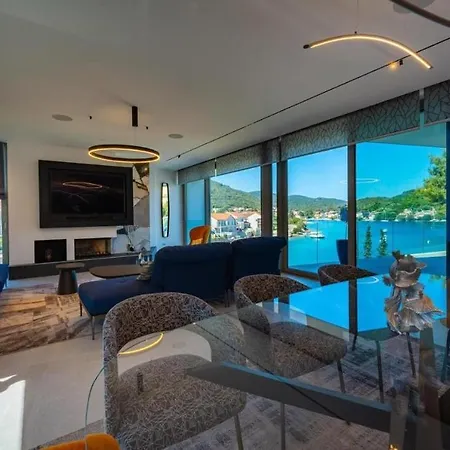 Villa Katalina Lux 아파트 *