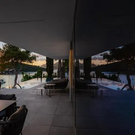 Villa Katalina Lux * 코츌라